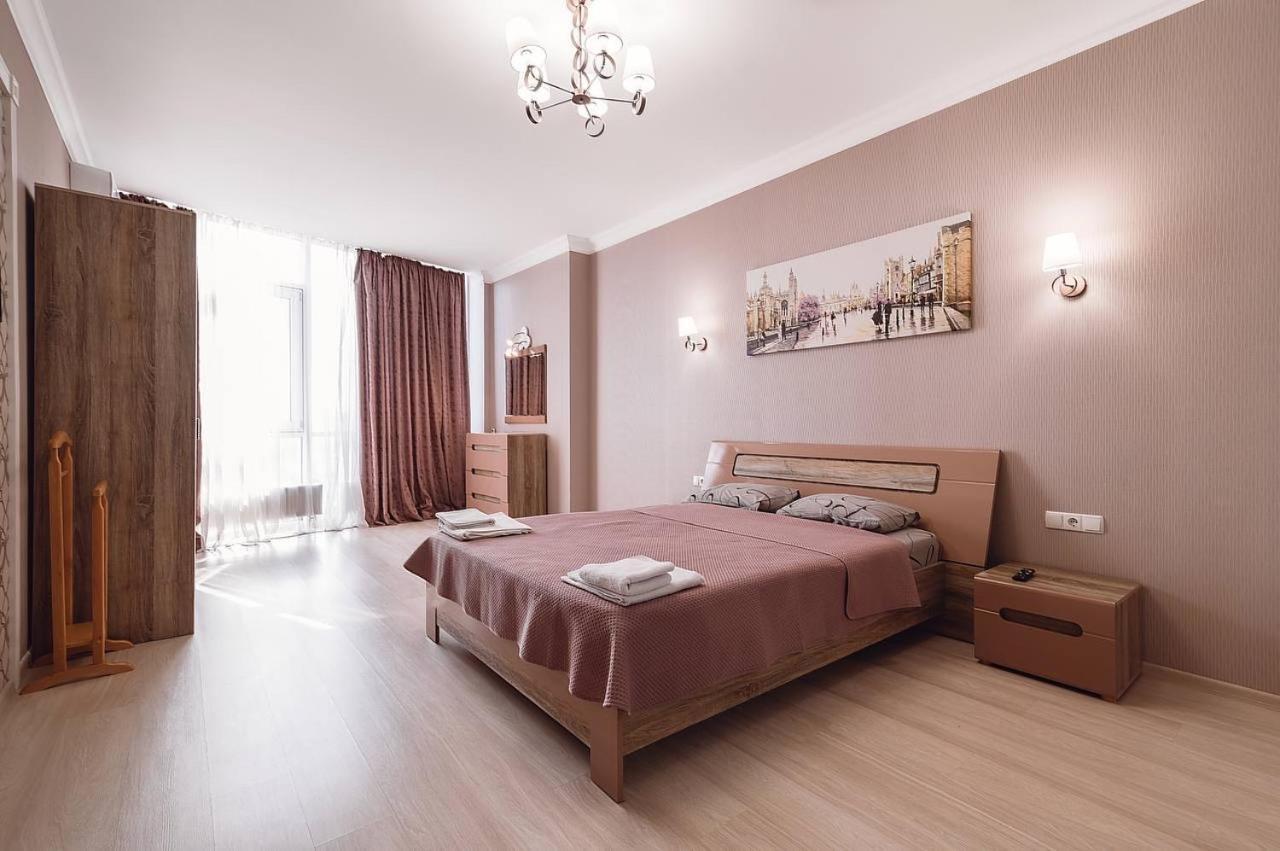 Gagarin Plaza Sea View Apart Arcadia 198 Apartment Одеса Екстериор снимка