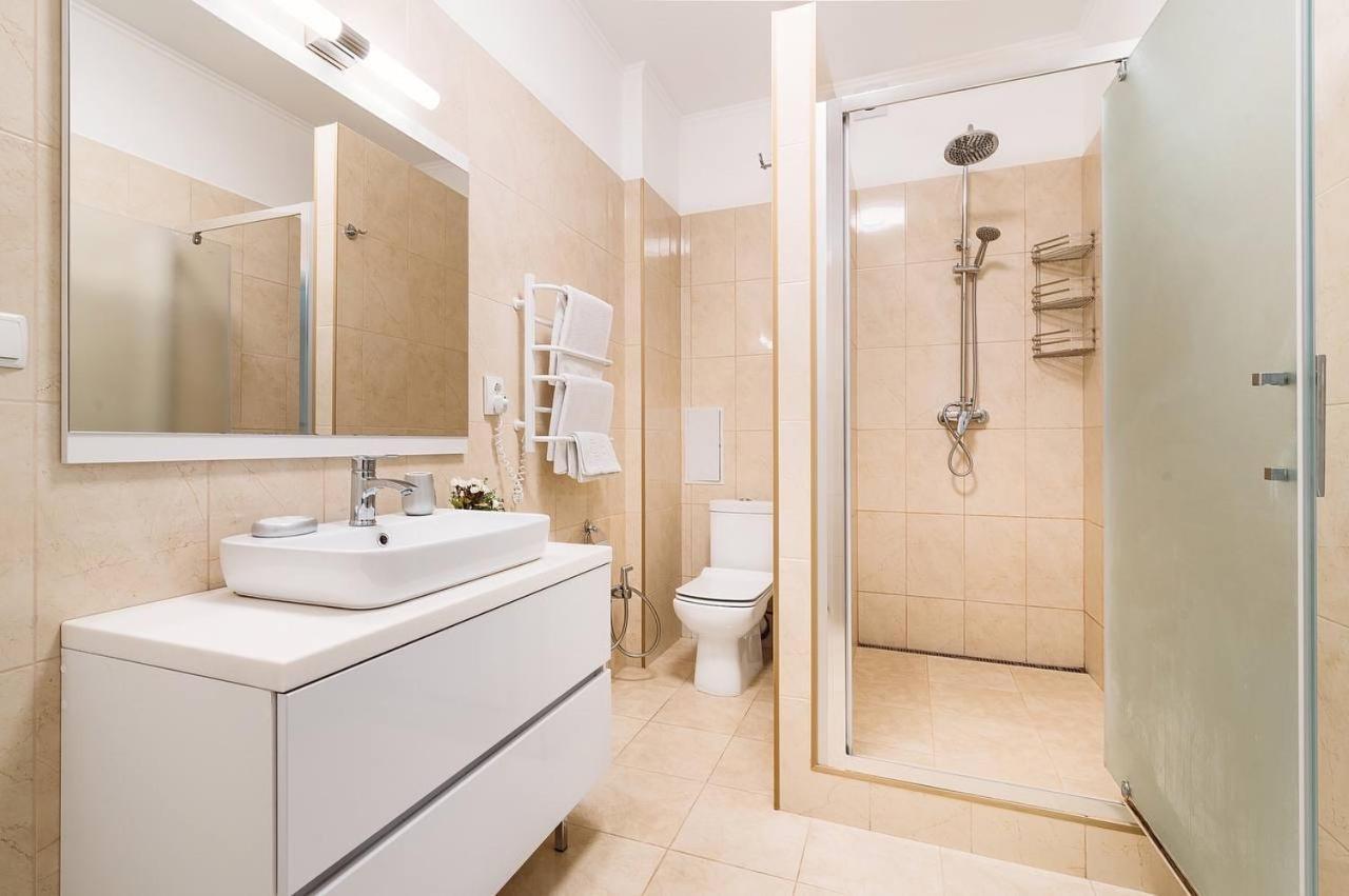 Gagarin Plaza Sea View Apart Arcadia 198 Apartment Одеса Екстериор снимка